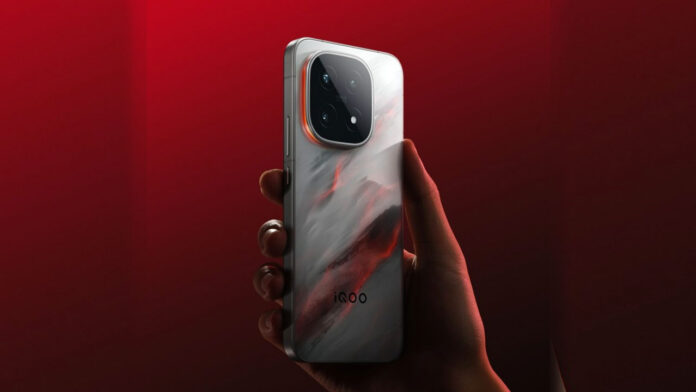 iQOO yeni telefon üzerinde çalışıyor