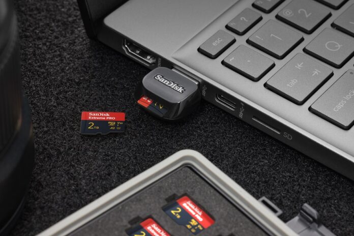 Life: SanDisk Extreme PRO microSDXC, 2TB, Card 4 SanDisk Extreme PRO microSDXC, 2TB, Card 4